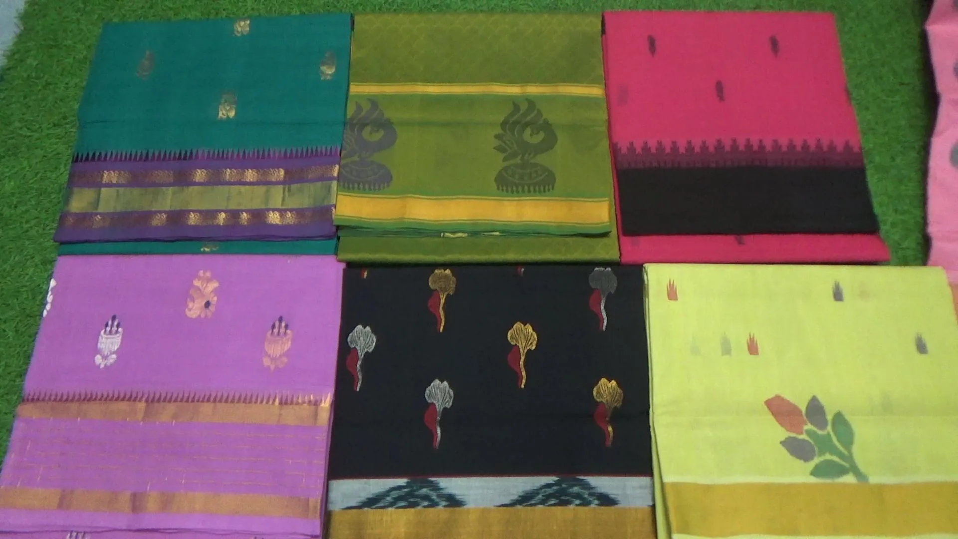 చేనేత శారీస్ - అంగర - కోనసీమ 